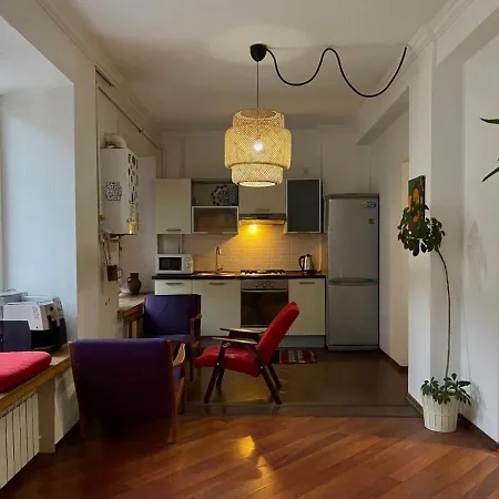 Apartment Cozy On Deribasovskaya 10 *